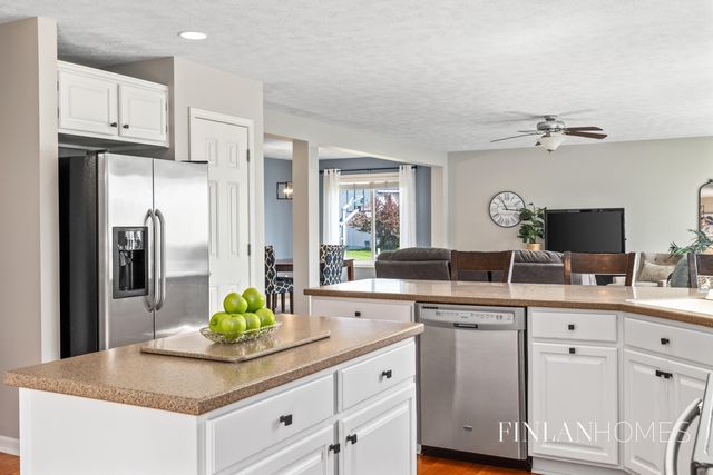 8980 Alanada Drive SE, Caledonia, MI 49316