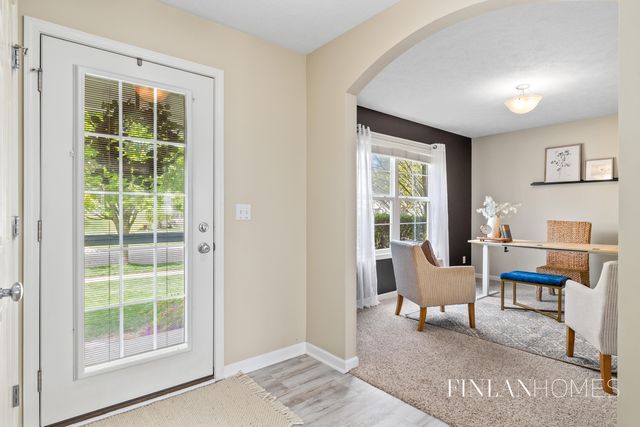 8980 Alanada Drive SE, Caledonia, MI 49316