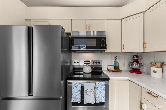 600 10th Street NE, East Wenatchee, WA 98802