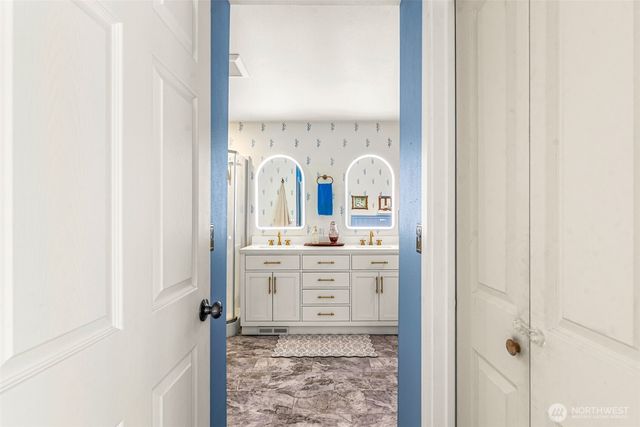 600 10th Street NE, East Wenatchee, WA 98802