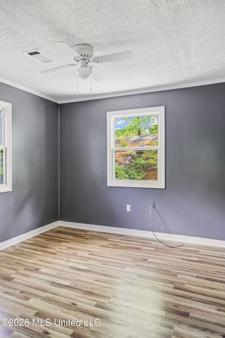 333 Bon Air Street, Jackson, MS 39209