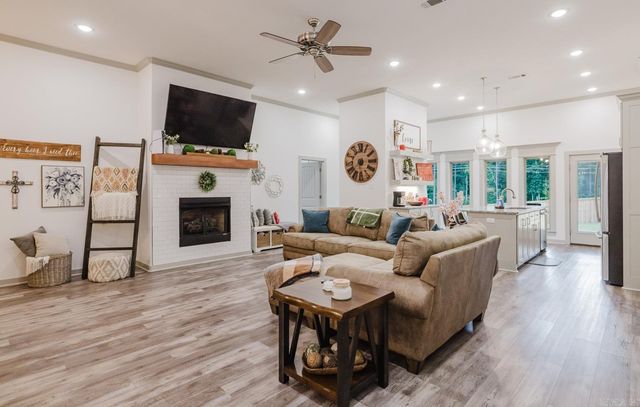 92 Hudson Drive, Sheridan, AR 72150