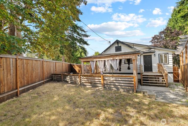 1512 Milton Way, Milton, WA 98354