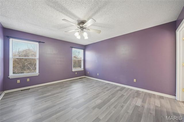 1203 Advance Drive, Florissant, MO 63031