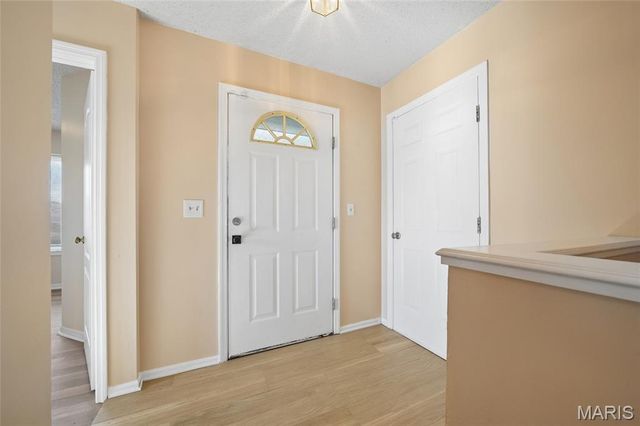 1203 Advance Drive, Florissant, MO 63031