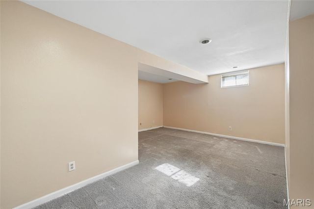 1203 Advance Drive, Florissant, MO 63031