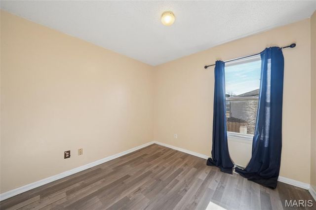 1203 Advance Drive, Florissant, MO 63031