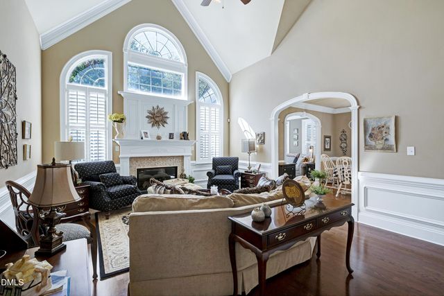 210 Sonoma Valley Drive, Cary, NC 27518