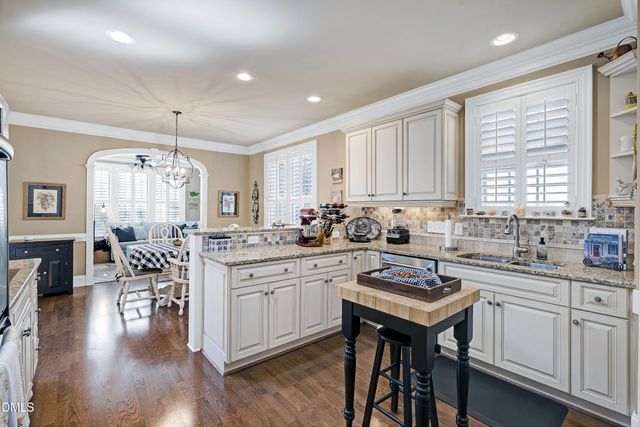 210 Sonoma Valley Drive, Cary, NC 27518