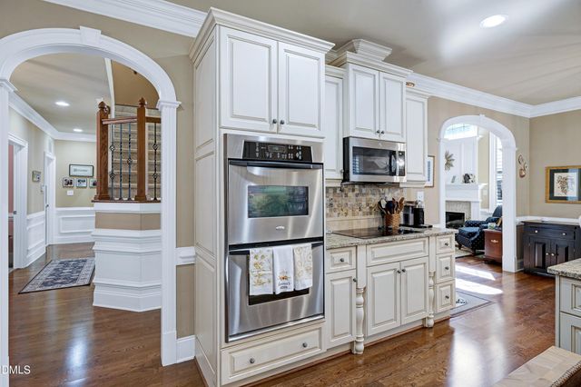 210 Sonoma Valley Drive, Cary, NC 27518