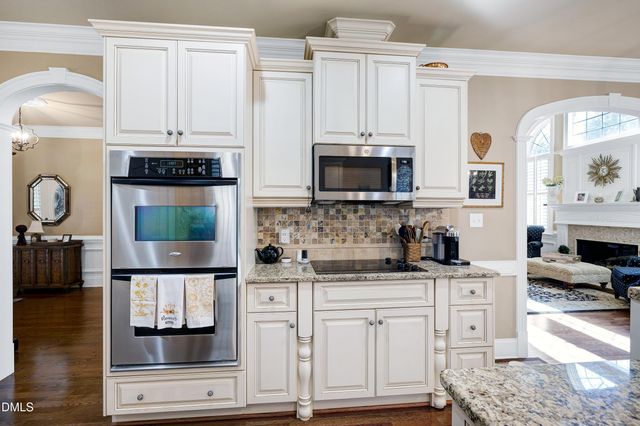 210 Sonoma Valley Drive, Cary, NC 27518