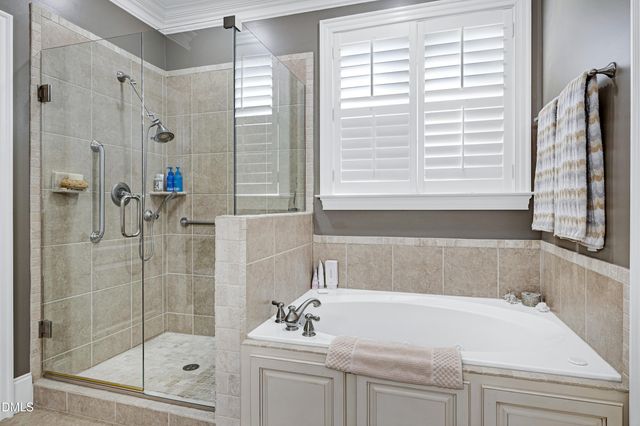 210 Sonoma Valley Drive, Cary, NC 27518