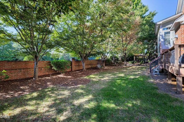 210 Sonoma Valley Drive, Cary, NC 27518