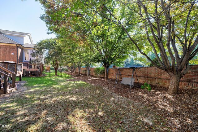 210 Sonoma Valley Drive, Cary, NC 27518