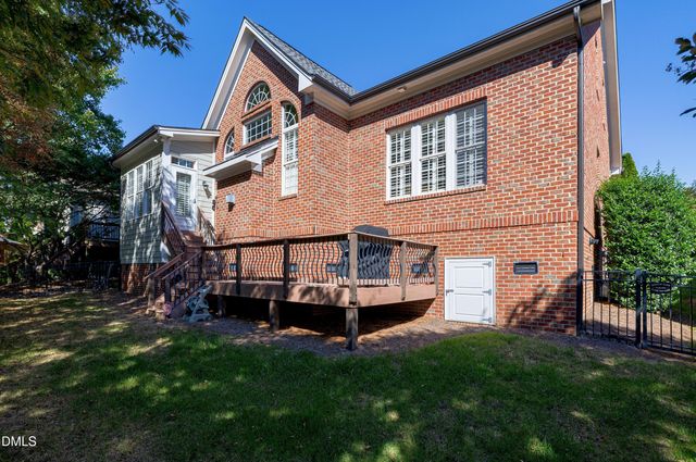 210 Sonoma Valley Drive, Cary, NC 27518