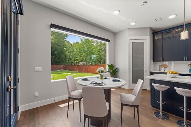 18867 Mystic Point, Montgomery, TX 77356