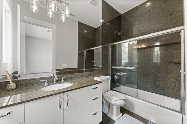 18867 Mystic Point, Montgomery, TX 77356