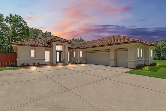 18867 Mystic Point, Montgomery, TX 77356