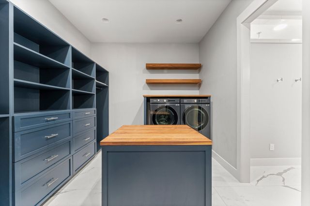 18867 Mystic Point, Montgomery, TX 77356