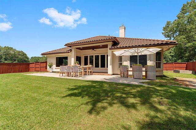 18867 Mystic Point, Montgomery, TX 77356