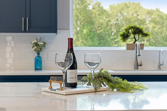 18867 Mystic Point, Montgomery, TX 77356