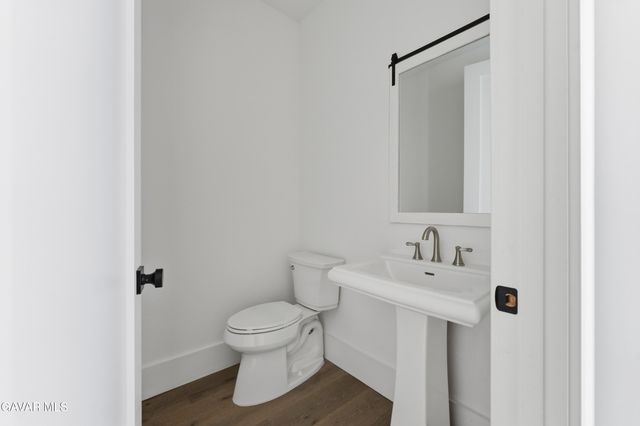 24401 Oaktree Court, Tehachapi, CA 93561