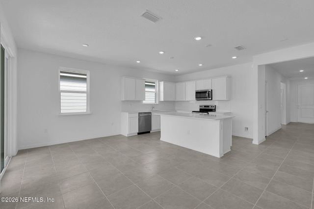 3596 AMERICANA Drive, Green Cove Springs, FL 32043