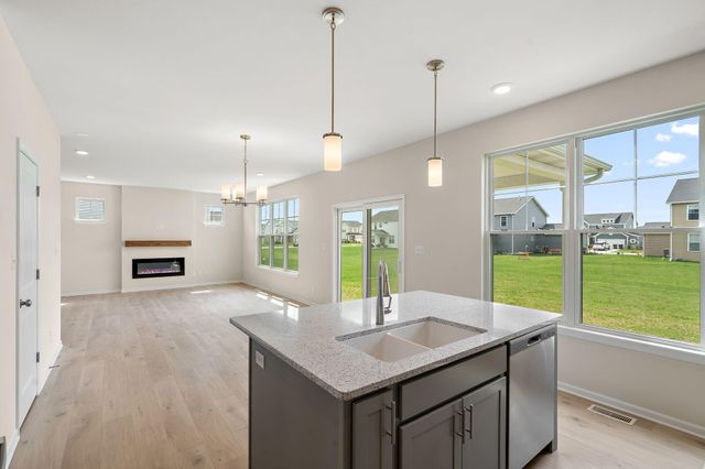 538 Marilyn Way, Valparaiso, IN 46385