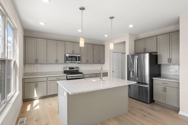 538 Marilyn Way, Valparaiso, IN 46385