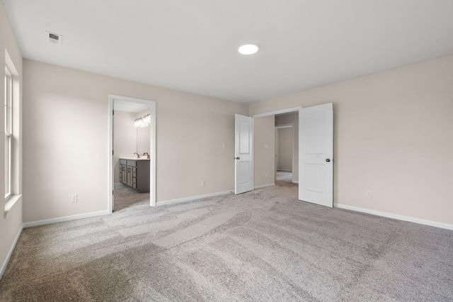 538 Marilyn Way, Valparaiso, IN 46385