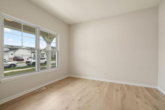 538 Marilyn Way, Valparaiso, IN 46385