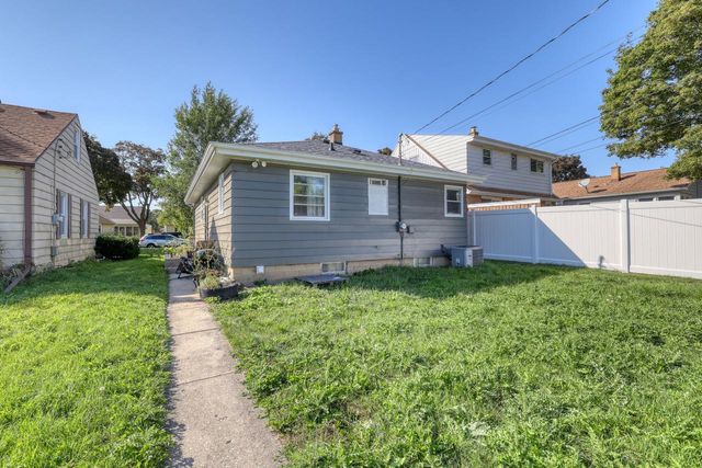 4312 N 89th STREET, Milwaukee, WI 53222
