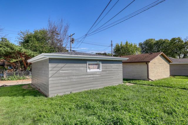 4312 N 89th STREET, Milwaukee, WI 53222