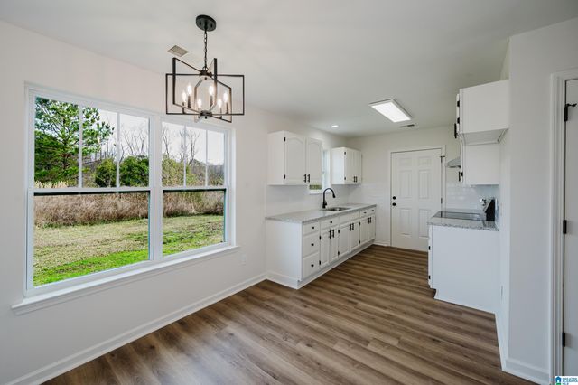 320 CREEK RUN CIRCLE, Calera, AL 35040