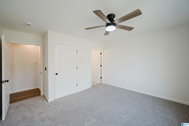 320 CREEK RUN CIRCLE, Calera, AL 35040