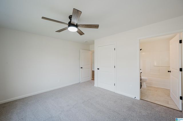 320 CREEK RUN CIRCLE, Calera, AL 35040