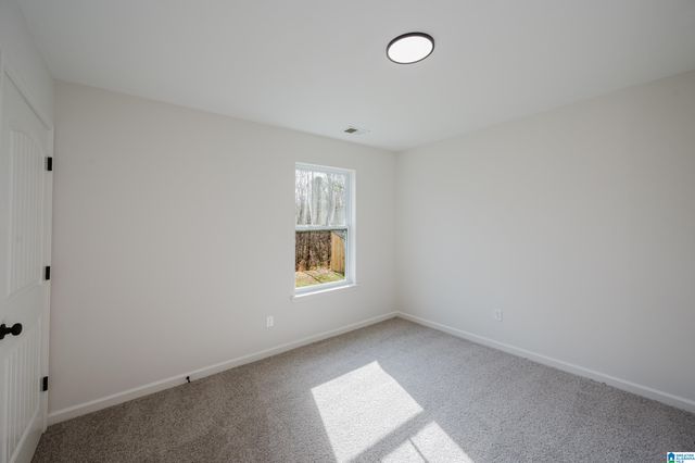 320 CREEK RUN CIRCLE, Calera, AL 35040