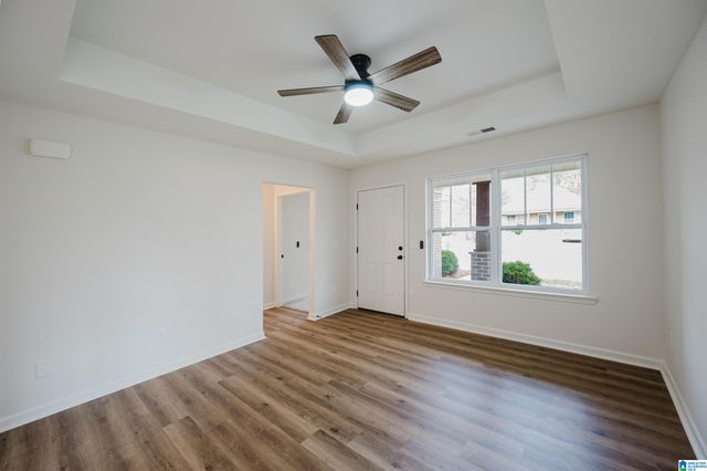 320 CREEK RUN CIRCLE, Calera, AL 35040