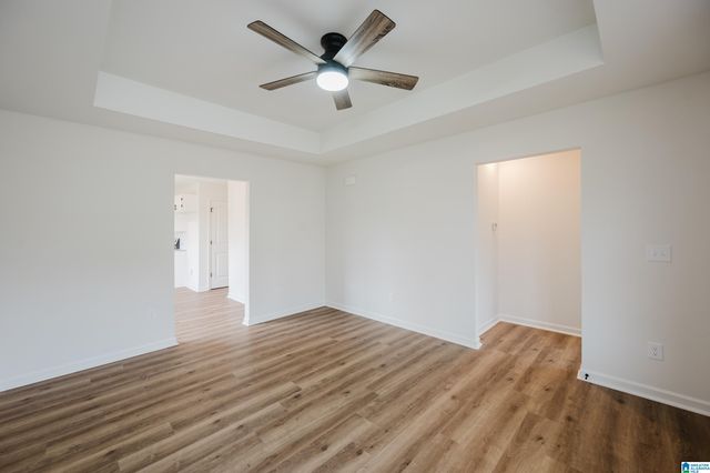 320 CREEK RUN CIRCLE, Calera, AL 35040