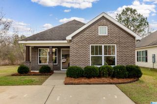320 CREEK RUN CIRCLE, Calera, AL 35040