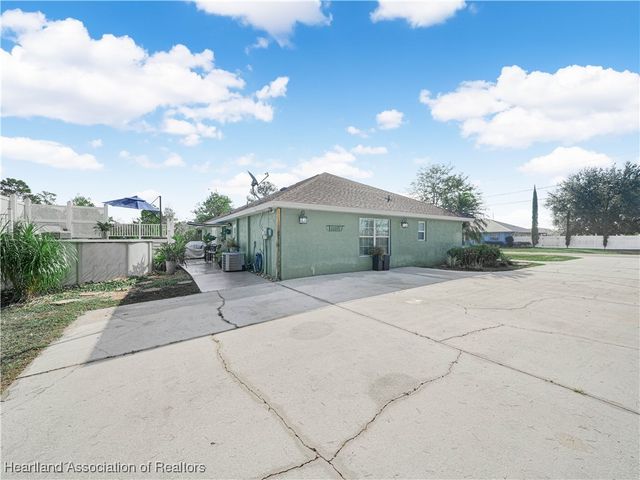 4606 Shamrock Street, Sebring, FL 33872