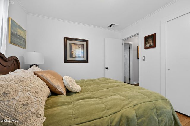 13 S Belmont Circle, Oneonta, NY 13820