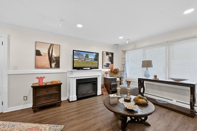 13 S Belmont Circle, Oneonta, NY 13820