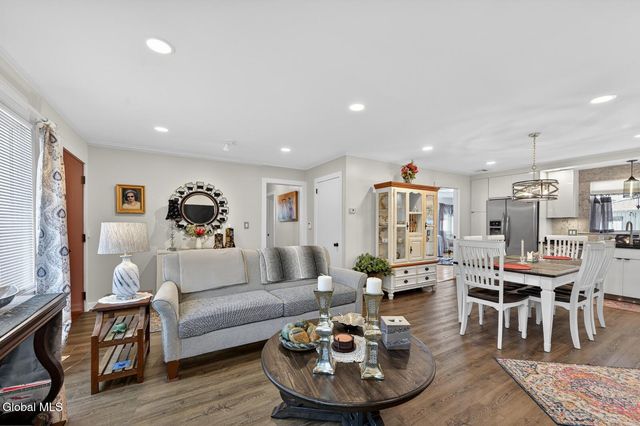 13 S Belmont Circle, Oneonta, NY 13820