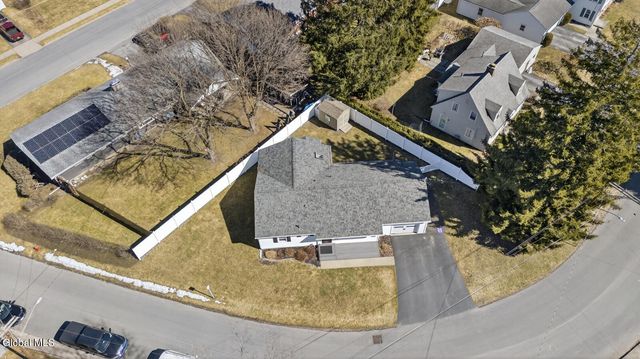 13 S Belmont Circle, Oneonta, NY 13820