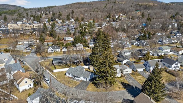 13 S Belmont Circle, Oneonta, NY 13820