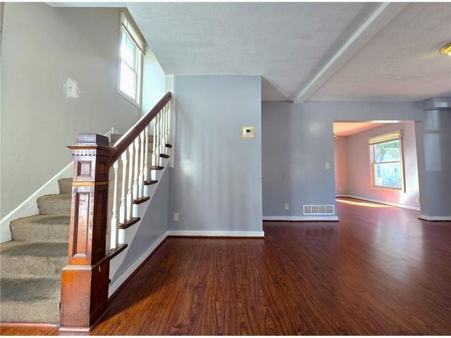 1301 E 28th Street, Minneapolis, MN 55407