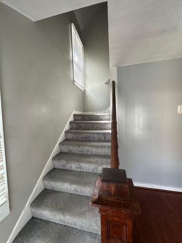 1301 E 28th Street, Minneapolis, MN 55407