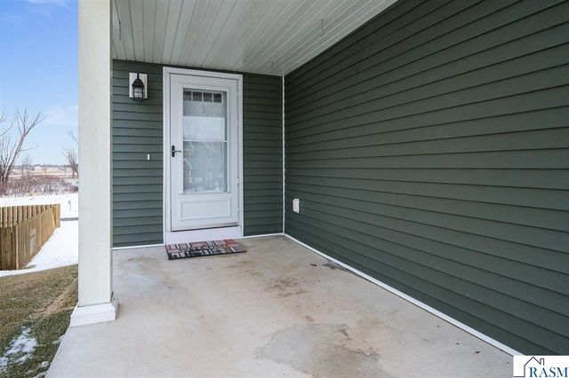 71 Benson Trail, North Mankato, MN 56003