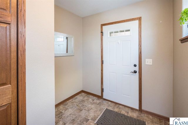 71 Benson Trail, North Mankato, MN 56003